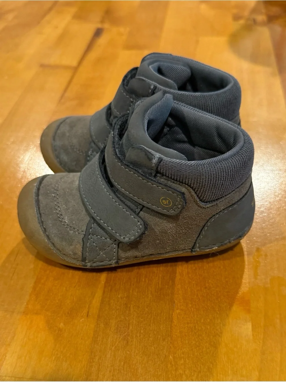 Stride Rite see pictures